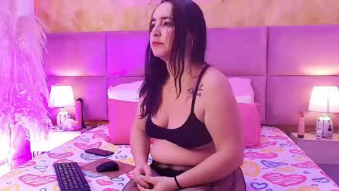 zoe_aitanaa online show from May 2026 11:27:02 AM