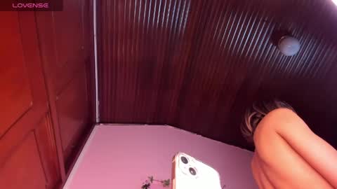 Zoe Baker online show from April 2026 04:48:02 AM