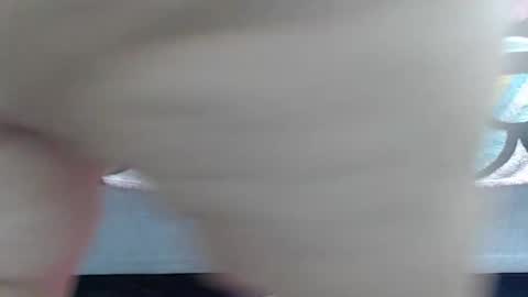 Zoe online show from May 2026 04:15:01 PM