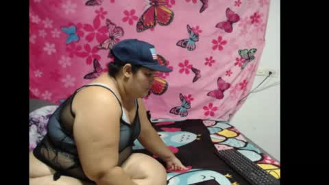 Snapshot of zoe_bbw chatting on July 2026 02:09:02 AM Zoe online show from July 2026 02:09:02 AM
