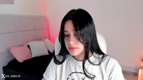 Zoe online show from February 2025 02:56:02 PM