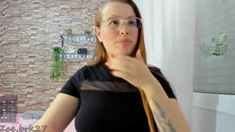 Snapshot of zoe_brk chatting on June 2026 05:48:02 PM zoe brk online show from June 2026 05:48:02 PM