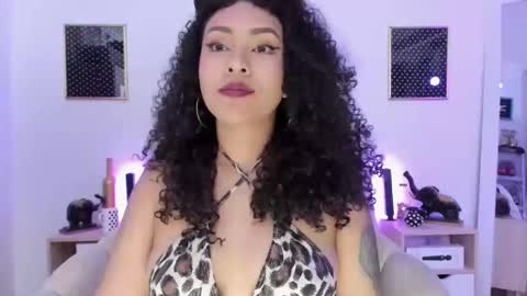 Zoe Gruber online show from September 2025 12:49:01 AM