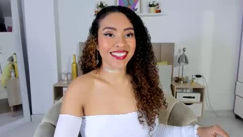 Zoe Gruber online show from May 2026 11:31:01 PM