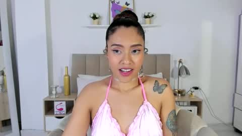 Zoe Gruber online show from May 2026 11:01:04 PM