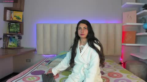 Snapshot of zoe_henderson chatting on March 2026 03:07:02 AM zoe_henderson online show from March 2026 03:07:02 AM