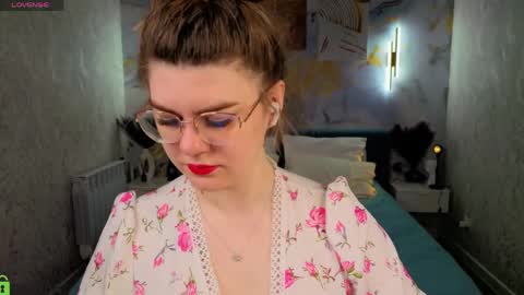 Zoe online show from April 2026 02:23:02 AM