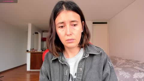 Snapshot of zoe_jeane_beker chatting on December 2024 09:28:01 PM ZOE online show from December 2024 09:28:01 PM