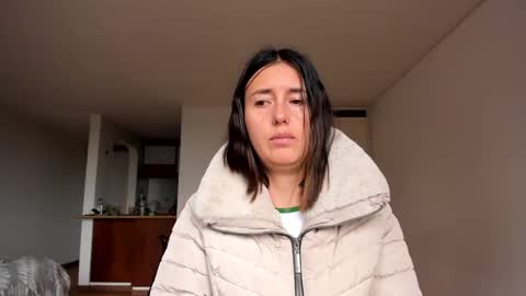 Snapshot of zoe_jeane_beker chatting on February 2025 09:25:02 PM ZOE online show from February 2025 09:25:02 PM