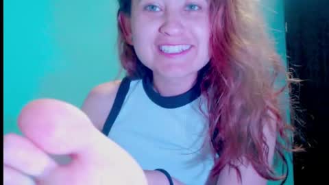 Snapshot of zoe_jones2 chatting on February 2025 11:33:02 PM Zoe online show from February 2025 11:33:02 PM