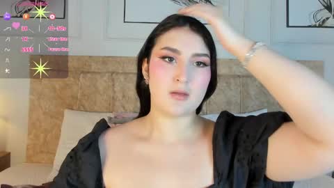 zoe_moon__ online show from May 2026 02:34:02 PM