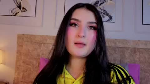 zoe_moon__ online show from June 2026 08:55:02 PM