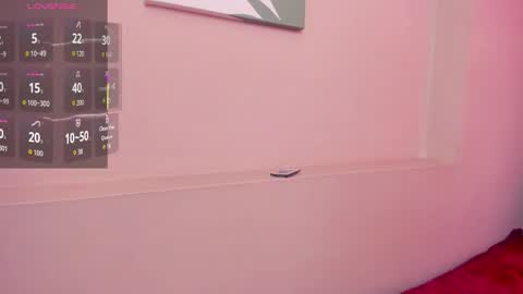 zoe_moreau online show from December 2025 07:41:01 PM