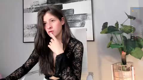 Snapshot of zoe_olsen__ chatting on March 2025 03:31:01 PM Zoe Olsen online show from March 2025 03:31:01 PM