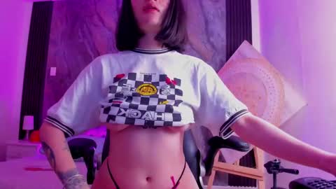 Snapshot of zoe_rosse00 chatting on September 2025 11:48:01 AM zoe_rosse00 online show from September 2025 11:48:01 AM