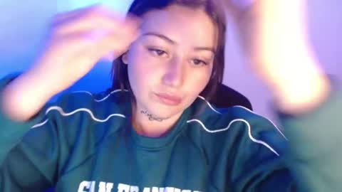 Snapshot of zoe_sexy69 chatting on February 2025 11:15:01 PM ZOE online show from February 2025 11:15:01 PM