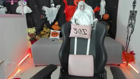 Snapshot of zoe_sullivan_ chatting on October 2025 10:12:02 AM zoe_sullivan_ online show from October 2025 10:12:02 AM