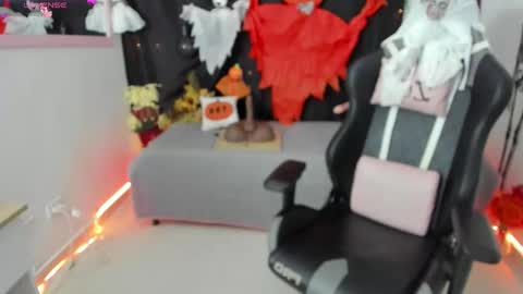 Snapshot of zoe_sullivan_ chatting on October 2025 09:51:01 AM zoe_sullivan_ online show from October 2025 09:51:01 AM