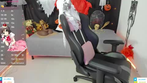 Snapshot of zoe_sullivan_ chatting on October 2025 09:28:01 AM zoe_sullivan_ online show from October 2025 09:28:01 AM