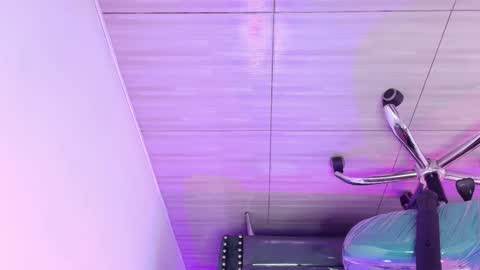 Zoe online show from February 2026 11:27:01 AM