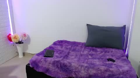 Carolina online show from March 2025 10:11:01 AM