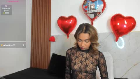 zoeameliie online show from February 2025 01:38:01 PM