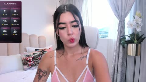  zoee jackson online show from December 2024 08:00:01 PM