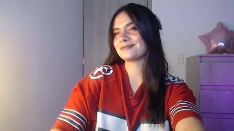 Snapshot of zoee_t chatting on January 2026 12:24:01 AM Zoee online show from January 2026 12:24:01 AM