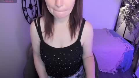 Zoe online show from July 2026 06:00:02 AM