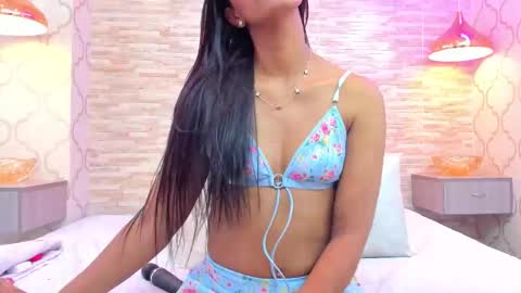 ZoeeSmitth online show from January 2026 05:27:02 PM