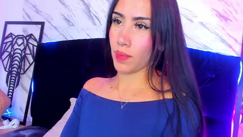 Laura  online show from May 2026 05:58:02 AM