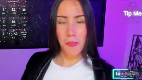 Laura  online show from June 2026 04:13:02 AM