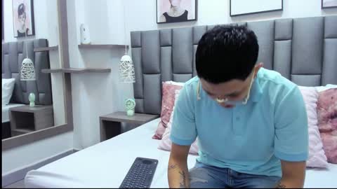 Snapshot of zoekrug chatting on March 2026 12:10:02 PM Zoe Krug online show from March 2026 12:10:02 PM