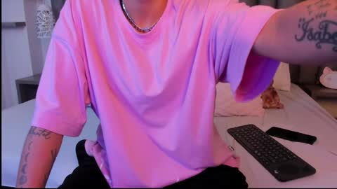 Snapshot of zoekrug chatting on March 2026 11:32:02 AM Zoe Krug online show from March 2026 11:32:02 AM