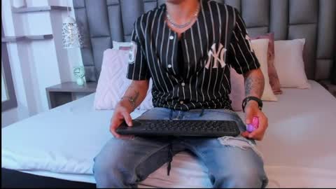 Snapshot of zoekrug chatting on March 2026 11:55:02 AM Zoe Krug online show from March 2026 11:55:02 AM