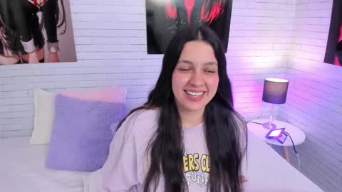 Snapshot of zoemurphy_ chatting on November 2025 05:24:01 AM ZOE online show from November 2025 05:24:01 AM