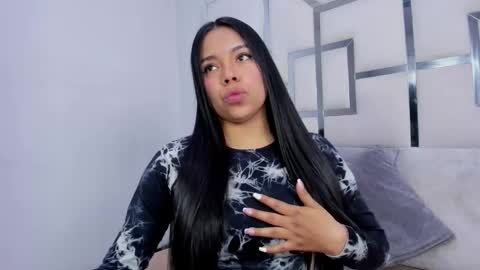 Snapshot of zoeswanx chatting on September 2025 11:34:02 AM ZoeSwam online show from September 2025 11:34:02 AM