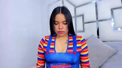 Snapshot of zoeswanx chatting on October 2025 12:06:01 PM ZoeSwam online show from October 2025 12:06:01 PM