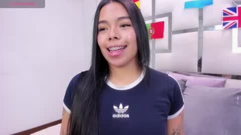 ZoeSwam online show from July 2026 01:17:02 PM