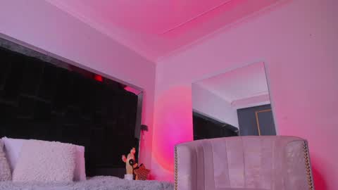 Snapshot of zoevidal_ chatting on January 2025 11:52:01 AM zoevidal_ online show from January 2025 11:52:01 AM