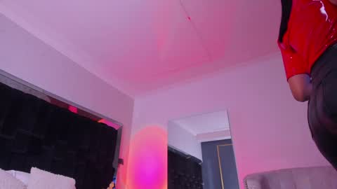 Snapshot of zoevidal_ chatting on January 2025 02:44:01 PM zoevidal_ online show from January 2025 02:44:01 PM