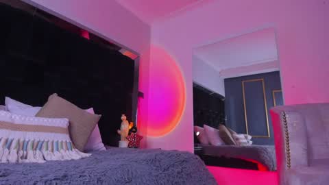 Snapshot of zoevidal_ chatting on February 2025 11:54:01 AM zoevidal_ online show from February 2025 11:54:01 AM