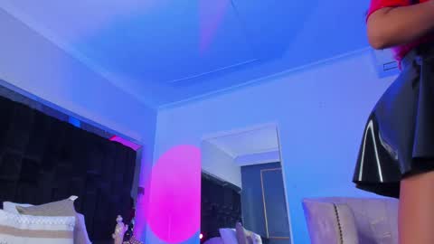 Snapshot of zoevidal_ chatting on March 2025 03:18:02 PM zoevidal_ online show from March 2025 03:18:02 PM