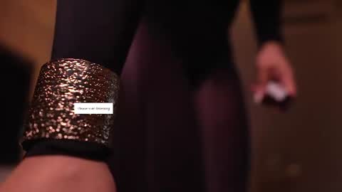 zoevidal_ online show from June 2026 11:58:01 AM