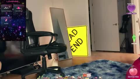 Snapshot of zoeymonroe chatting on October 2025 09:26:01 PM zoeymonroe online show from October 2025 09:26:01 PM