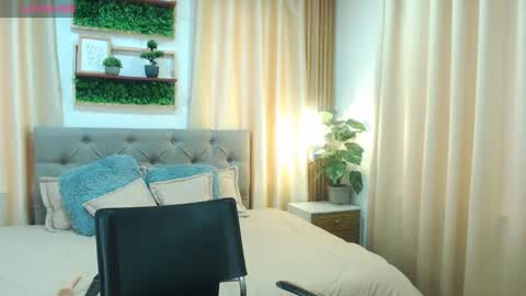 Snapshot of zohet_kriss chatting on October 2025 03:03:01 PM CALL ME Z O H E T online show from October 2025 03:03:01 PM