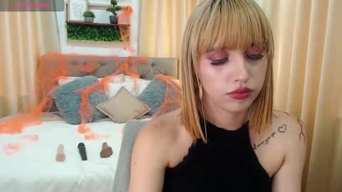 Snapshot of zohet_kriss chatting on October 2025 04:36:02 PM CALL ME Z O H E T online show from October 2025 04:36:02 PM