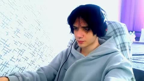 Zombdeeeee online show from May 2026 10:21:02 AM