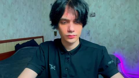 Zombdeeeee online show from June 2026 10:46:02 PM