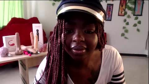 Zooe online show from February 2026 06:44:01 PM